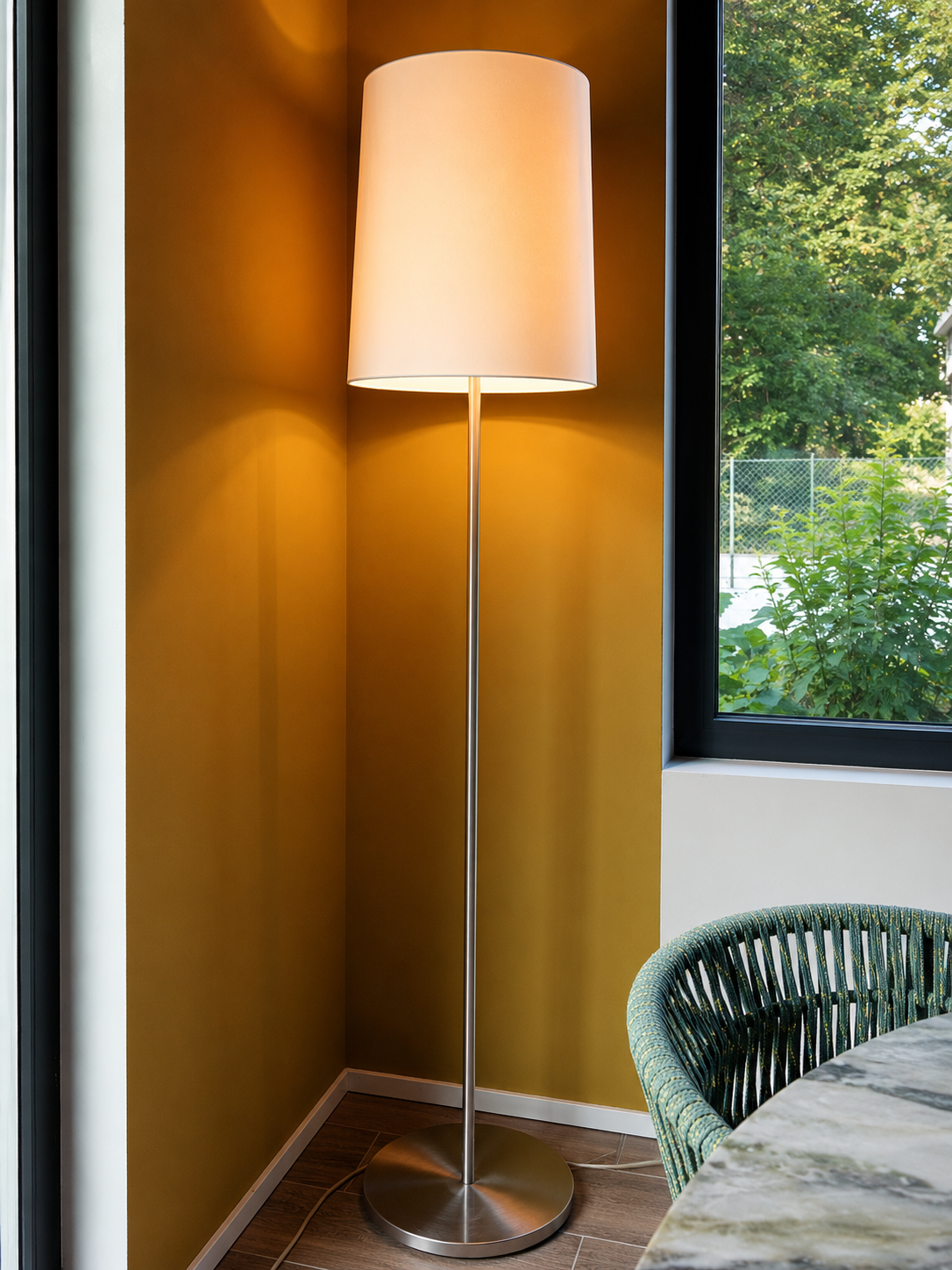 Modo Luce Stehlampe Romeo Ivory