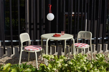 Toní Bistreau Gartentisch